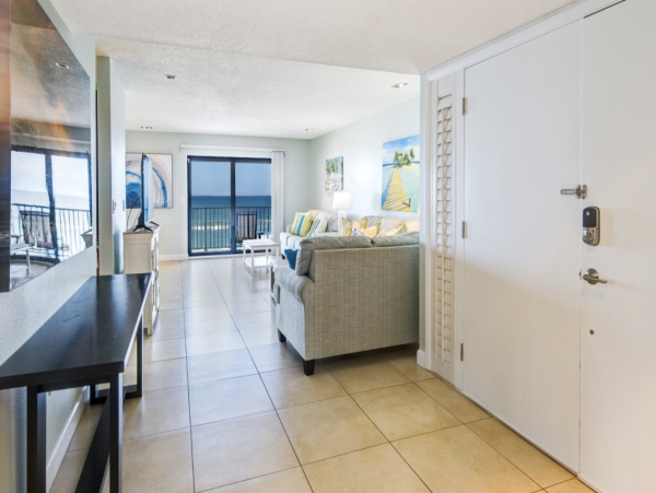 Holmes Beach Vacation Rentals Beachfront Rental with Gulf Views